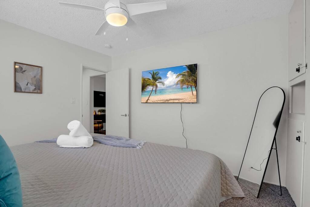 6Th Haven, Arcade, King Bed, Games, 1 Mile To Beaches Λονγκ Μπίτς Εξωτερικό φωτογραφία
